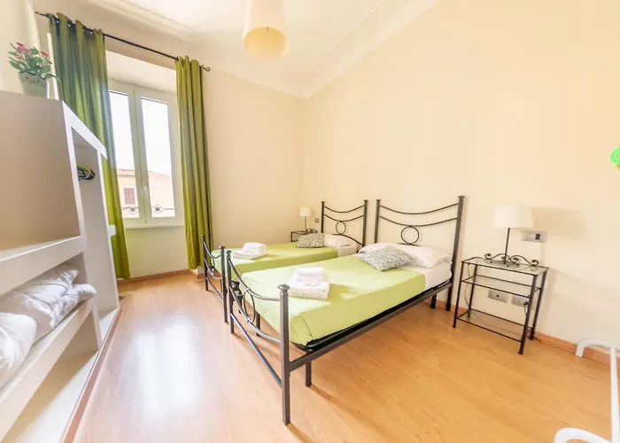 Lovely 4-bedroom 30m Sangiovanni Metro Apartment